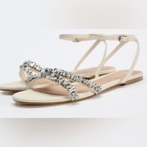 NWT ZARA VACATION SANDAL SIZE EUR39 8 and 
EUR 36 /USA 6